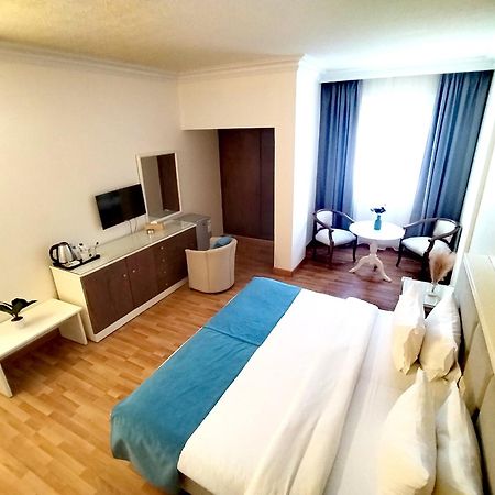 Hotel Mediterranee Beyrouth Exterior photo