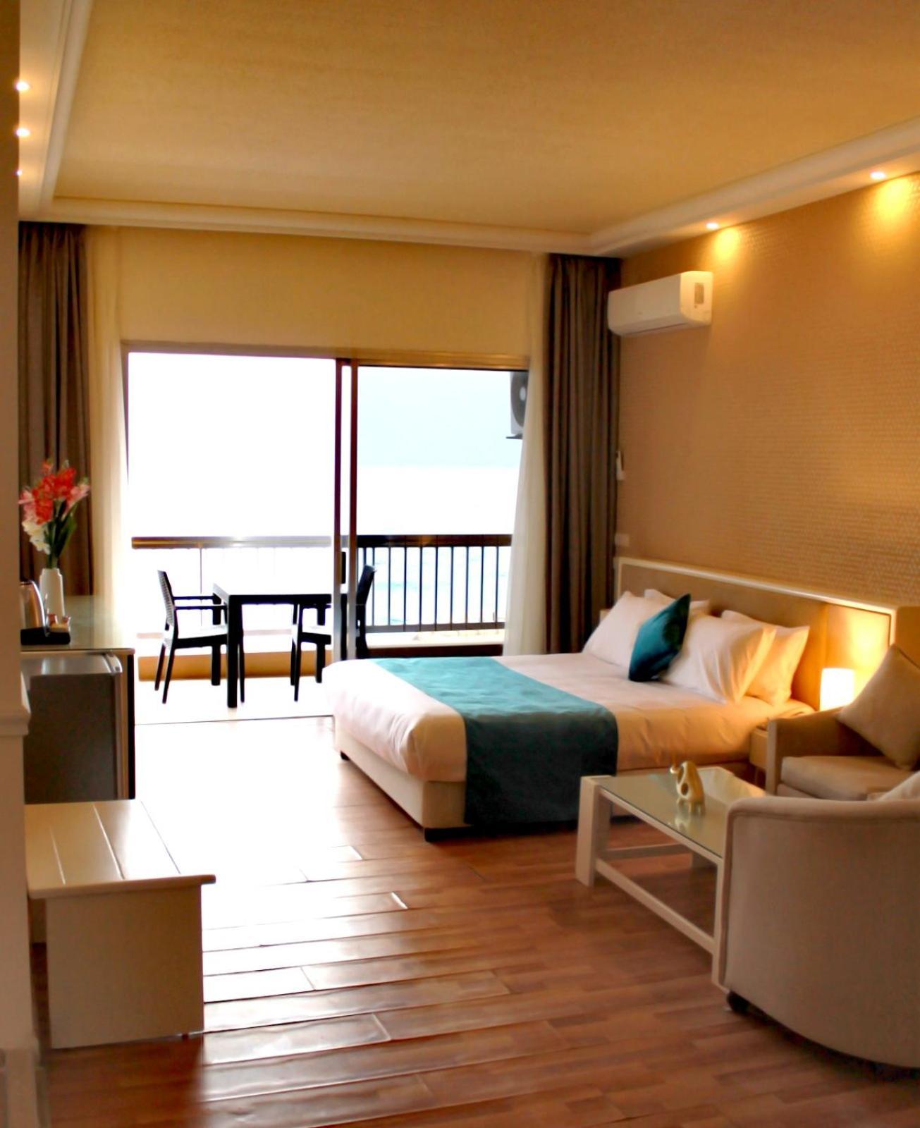 Hotel Mediterranee Beyrouth Exterior photo