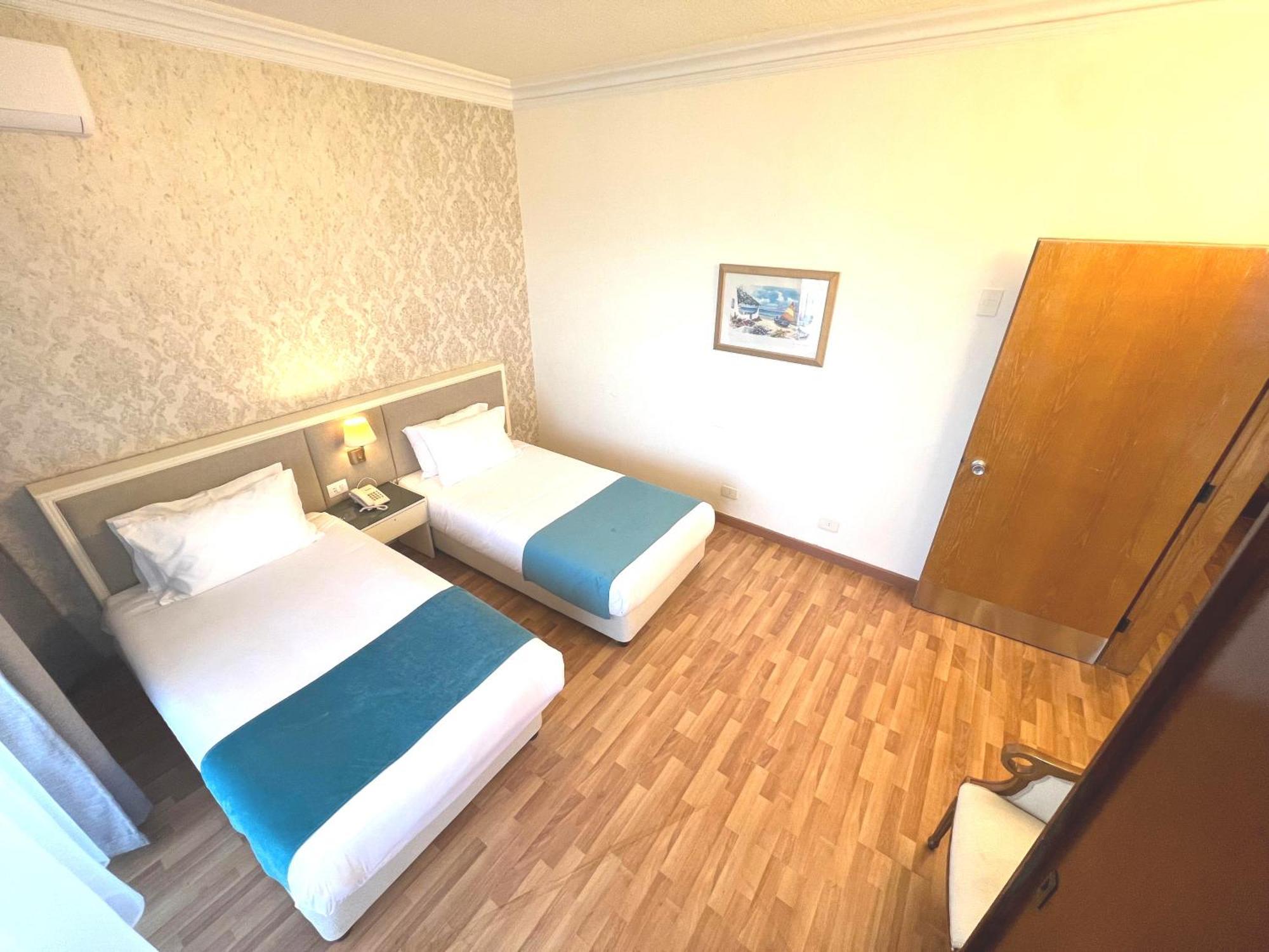 Hotel Mediterranee Beyrouth Exterior photo