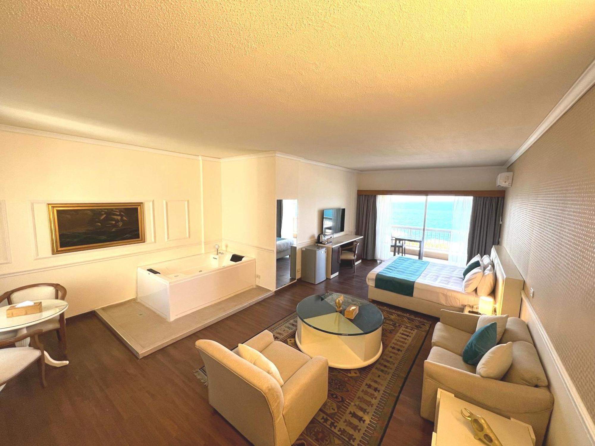 Hotel Mediterranee Beyrouth Exterior photo